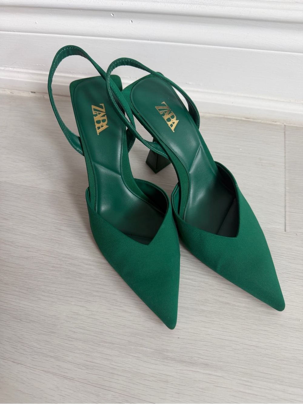 ZARA Emerald Green Pointed Slingback Heels Size 38